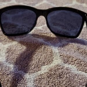 Costa women sunglasses